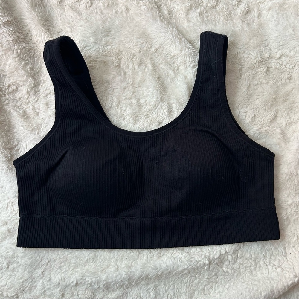 Torrid‎ Seamless Ribbed Bralette - Picture 10 of 14